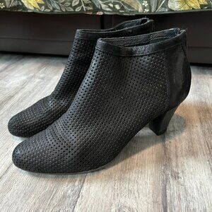 Camper Diana Ankle Boot Booties, Perf Leather, Black, EU 36 / US 5.5-6